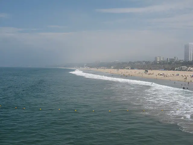 santa-monica-water-temperature-current-water-temp-in-santa-monica